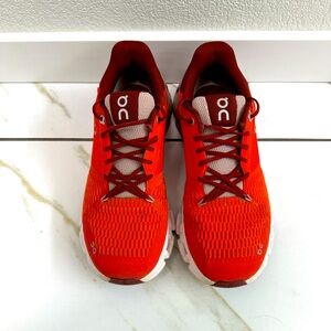 Women's On Cloudflyer - Size 8.5
